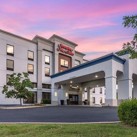 Hampton Inn & Suites Louisville East Exterior foto