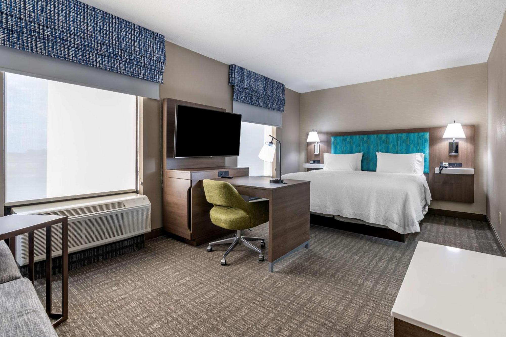 Hampton Inn & Suites Louisville East Exterior foto