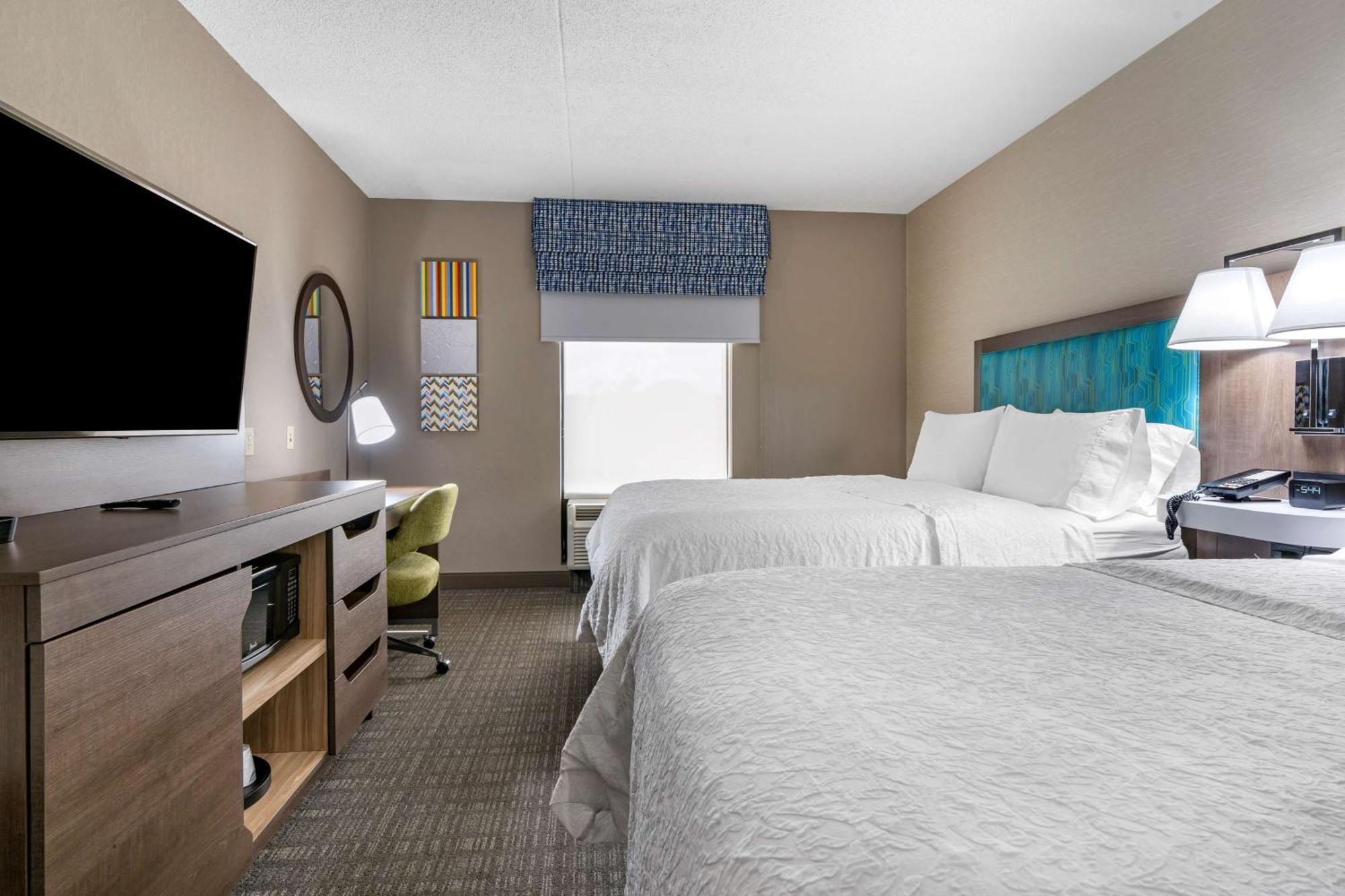Hampton Inn & Suites Louisville East Exterior foto